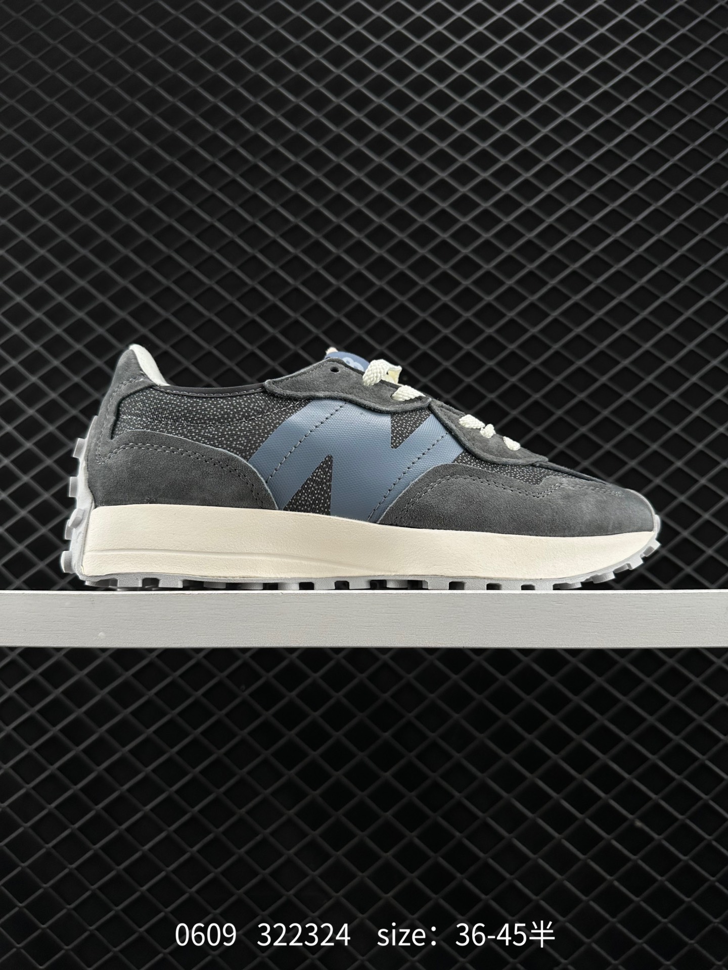 New Balance MS327 New Balance MS327